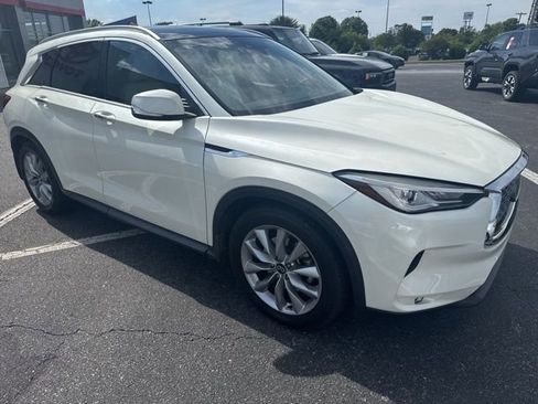 Used 2020 INFINITI QX50 Luxe w/ Cargo Package AWD/4WD image 4