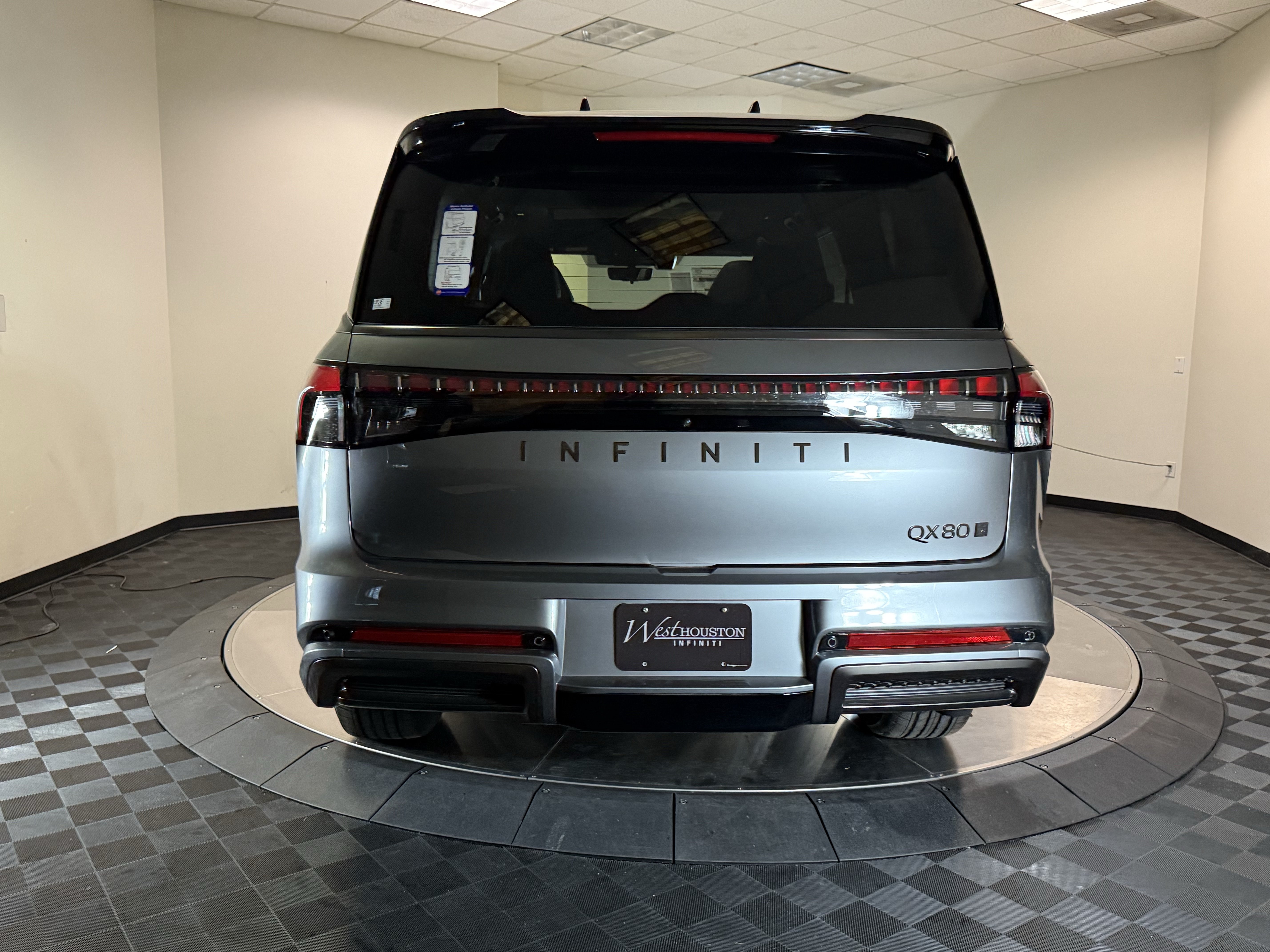 New 2026 INFINITI QX80 Autograph w/ Premium Cargo Package AWD/4WD image 7