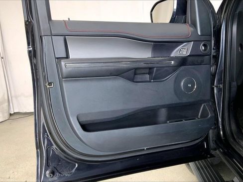 Used 2020 Ford Expedition Limited w/ Equipment Group 303A RWD image 25