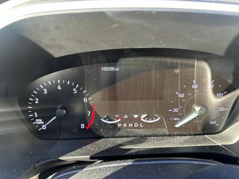 Used 2020 Ford Escape SEL image 12