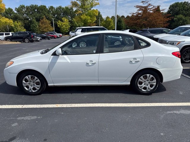 Used 2009 Hyundai Elantra GLS FWD image 2