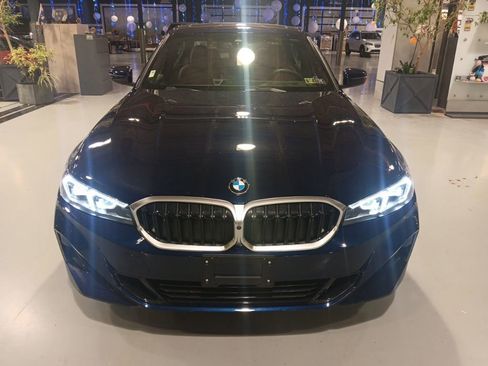 Used 2026 BMW 330i xDrive Sedan w/ Premium Package AWD/4WD image 3