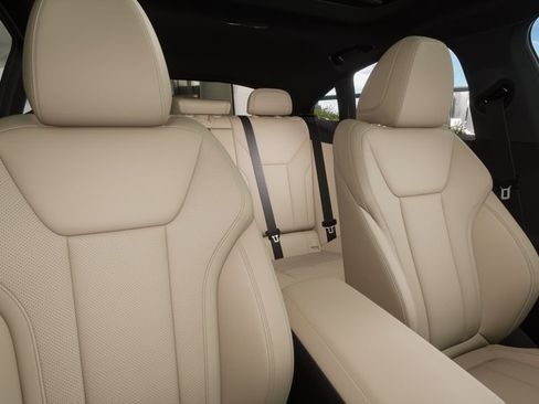 New 2026 BMW i4 eDrive40 RWD image 36