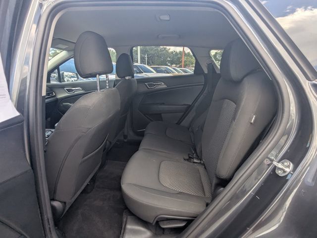 Certified 2024 Kia Sportage LX FWD image 14