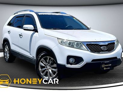 Used 2011 Kia Sorento EX w/ Premium Pkg