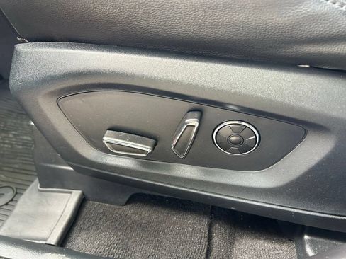 Used 2020 Ford Explorer ST w/ ST Street Pack AWD/4WD image 16