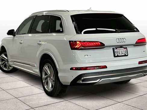 Used 2022 Audi Q7 Premium Plus image 14