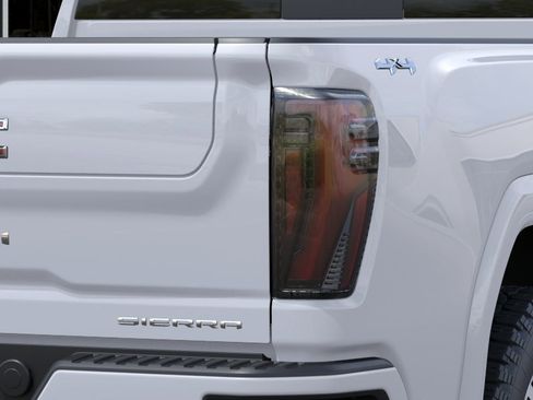 New 2026 GMC Sierra 2500 Denali Ultimate AWD/4WD image 11