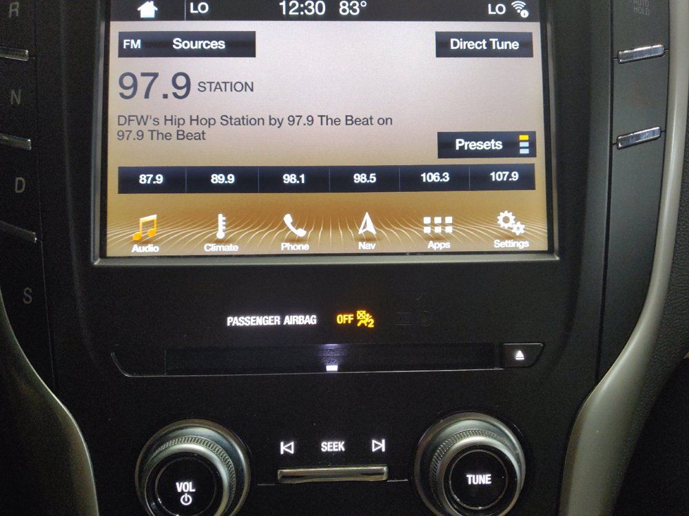 Used 2018 Lincoln MKC Select w/ Select Plus Package FWD image 25