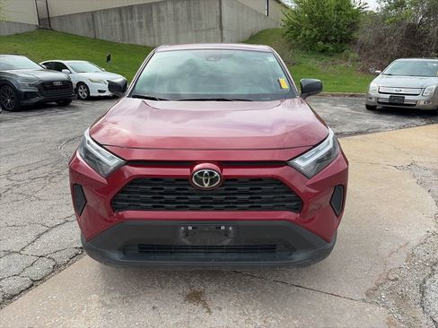Used 2025 Toyota RAV4 LE image 2