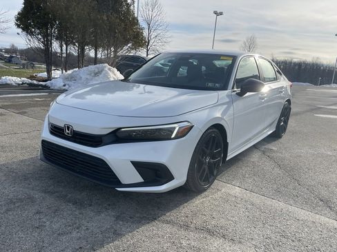Used 2023 Honda Civic Sport image 7