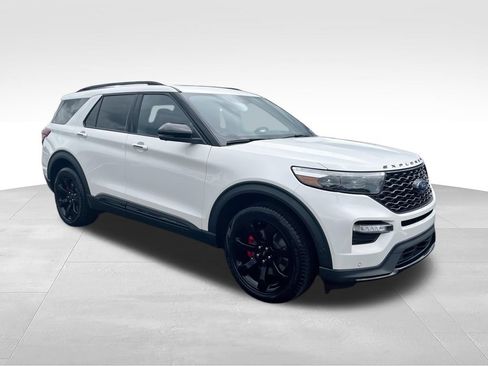 Used 2022 Ford Explorer ST w/ Equipment Group 401A AWD/4WD image 2
