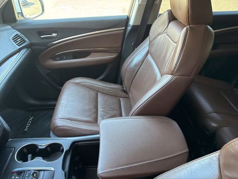 Used 2018 Acura MDX SH-AWD w/ Technology Package image 16