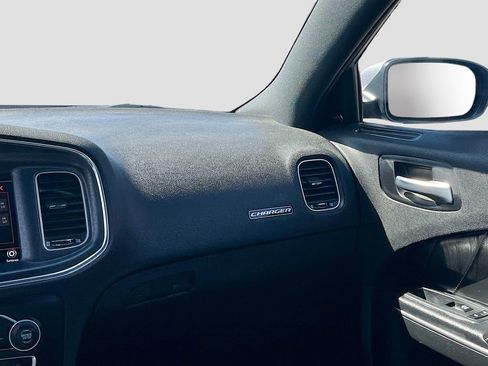 Used 2018 Dodge Charger GT AWD/4WD image 21