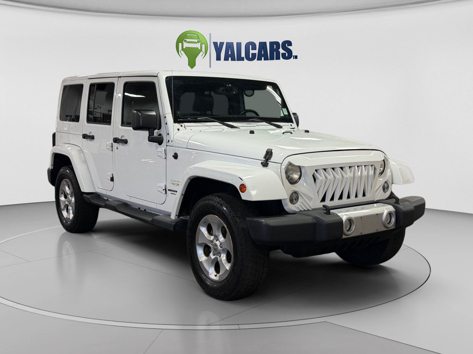 Used 2014 Jeep Wrangler Unlimited Sahara w/ Connectivity Group AWD/4WD image 7