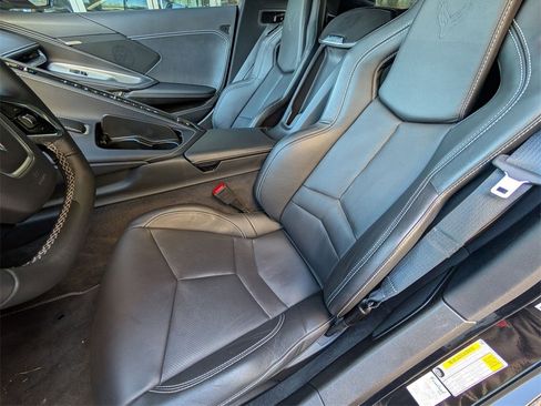 Used 2023 Chevrolet Corvette Stingray Coupe w/ Z51 Performance Package image 13