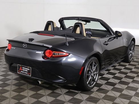 Used 2016 MAZDA MX-5 Miata Grand Touring image 18