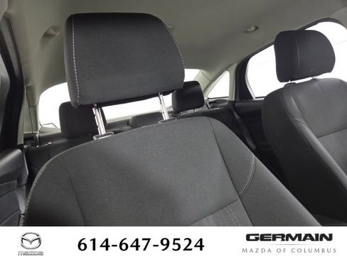 Used 2017 Ford Focus SE FWD image 20