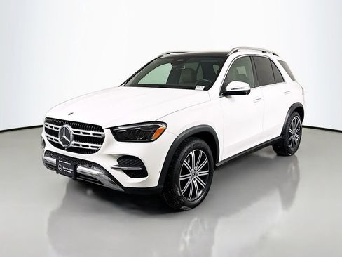 Used 2024 Mercedes-Benz GLE 350 4MATIC image 3