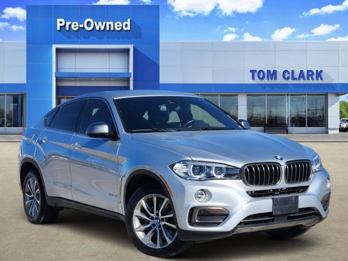 Used 2018 BMW X6 sDrive35i image 1
