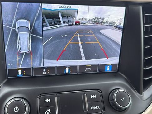 Used 2022 GMC Acadia Denali w/ Denali Technology Package image 21