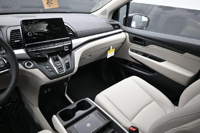 New 2027 Honda Odyssey EX-L image 13