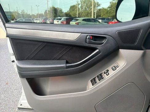 Used 2007 Toyota 4Runner Sport image 9