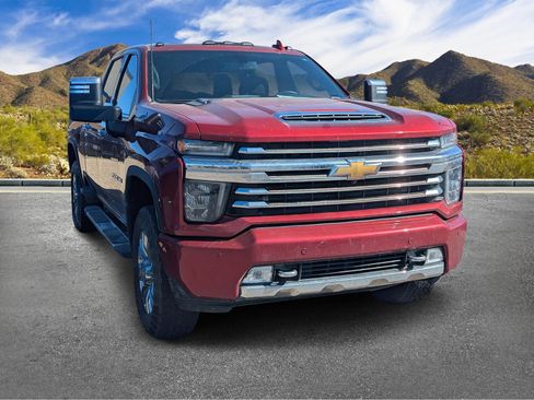 Used 2022 Chevrolet Silverado 2500 High Country image 3