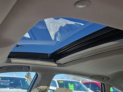 Certified 2025 Honda Accord SE image 15