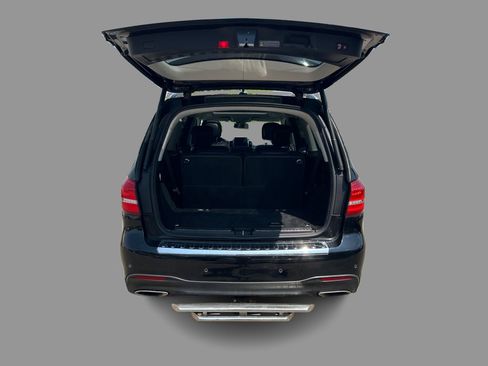 Used 2018 Mercedes-Benz GLS 550 4MATIC w/ Driver Assistance Package image 36