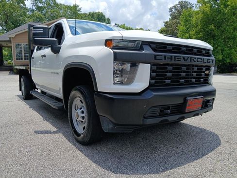 Used 2021 Chevrolet Silverado 2500 W/T w/ WT Convenience Package AWD/4WD image 4