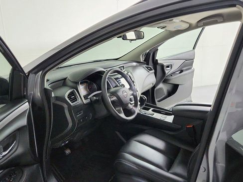 Used 2024 Nissan Murano SV FWD image 16