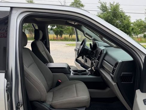 Used 2021 Ford F250 XLT w/ XLT Premium Package AWD/4WD image 13
