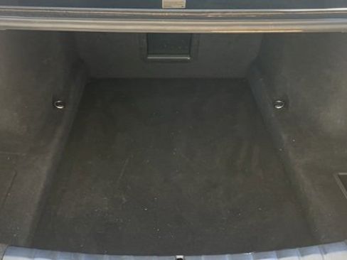 Used 2023 BMW 740i w/ Parking Assistance Package image 17