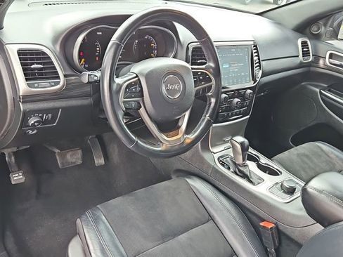 Used 2022 Jeep Grand Cherokee Laredo X AWD/4WD image 10