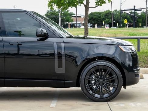 New 2026 Land Rover Range Rover SE AWD/4WD image 11