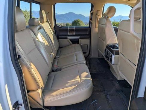 Certified 2018 Ford F150 Lariat w/ Equipment Group 502A Luxury AWD/4WD image 18