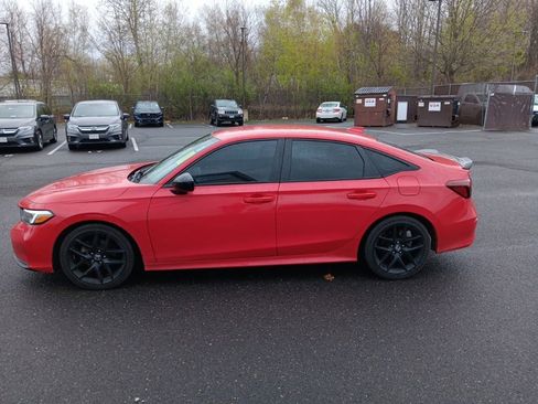 Used 2025 Honda Civic Sport image 2