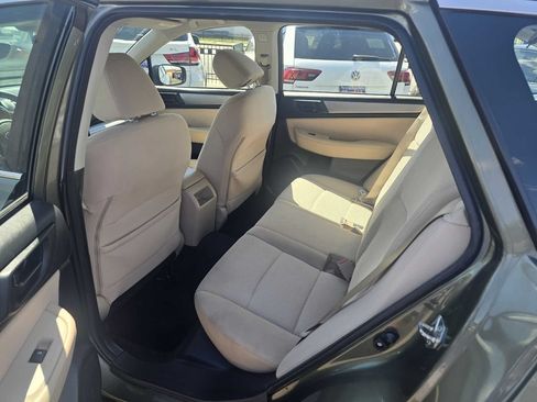 Used 2019 Subaru Outback 2.5i AWD/4WD image 39