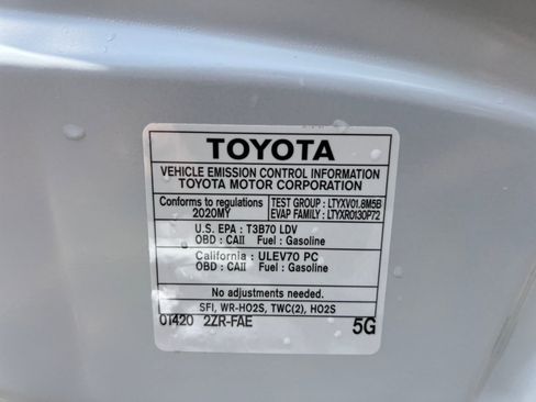 Used 2020 Toyota Corolla LE w/ Carpet Mat Package (TMS) FWD image 35