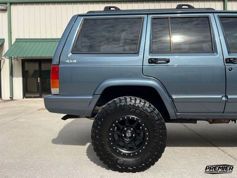 Used 1999 Jeep Cherokee Sport image 35