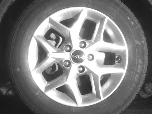 Used 2025 Kia Soul LX w/ LX Technology Package image 12