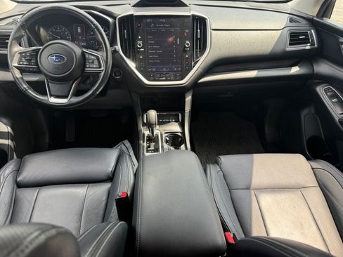 Used 2023 Subaru Ascent Limited AWD/4WD image 10