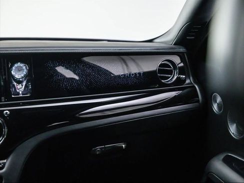 Used 2025 Rolls-Royce Ghost image 42