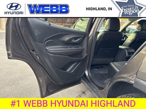 Used 2020 GMC Terrain SLT w/ Preferred Package image 26