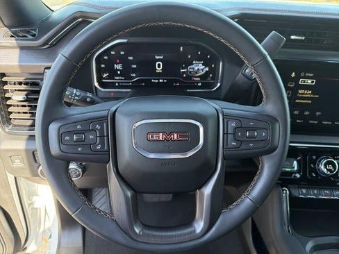 Used 2024 GMC Sierra 2500 AT4 w/ AT4 Premium Plus Package AWD/4WD image 25
