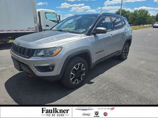 Used 2020 Jeep Compass Trailhawk AWD/4WD video 1