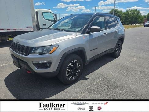 Used 2020 Jeep Compass Trailhawk AWD/4WD image 1