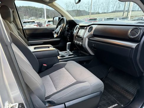 Used 2017 Toyota Tundra SR5 image 16