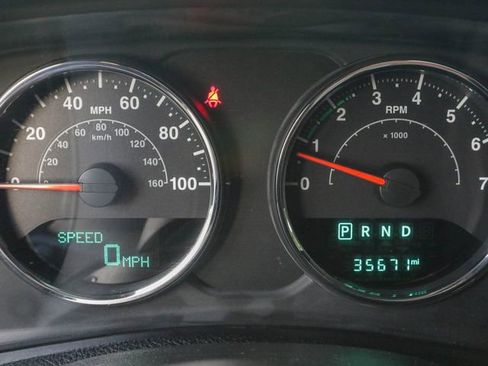 Used 2017 Jeep Wrangler Sport image 17